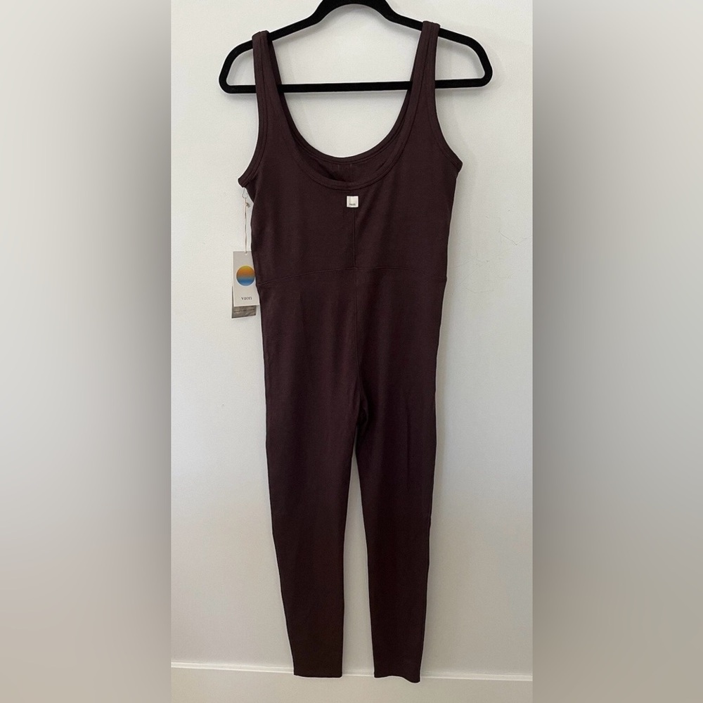 NWT Vuori Women’s DreamKnit Mahogany Heather Halo Essential Jumpsuit Large $128